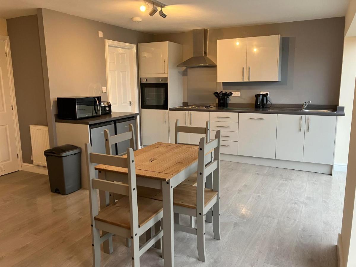 Honeyberry Cottage -Part Of Alton Cottages Екстер'єр фото